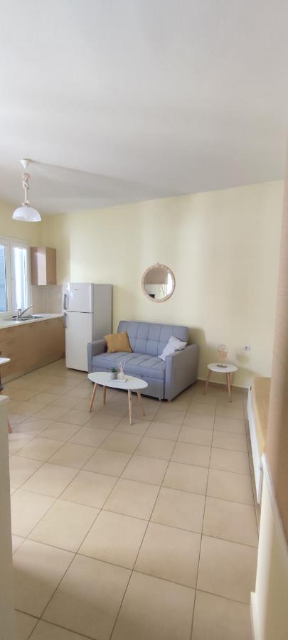 Nicol's Apartment Ermoupoli